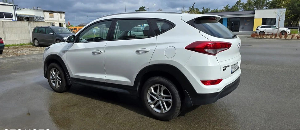 Hyundai Tucson cena 74900 przebieg: 79648, rok produkcji 2017 z Puławy małe 67